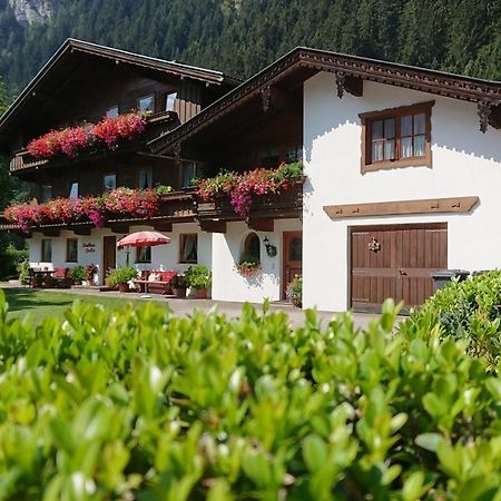 Landhaus Gredler Mayrhofen Extérieur photo