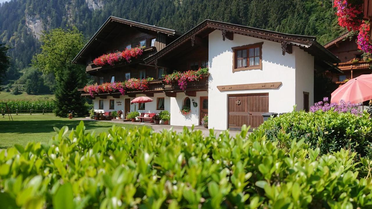 Landhaus Gredler Mayrhofen Extérieur photo