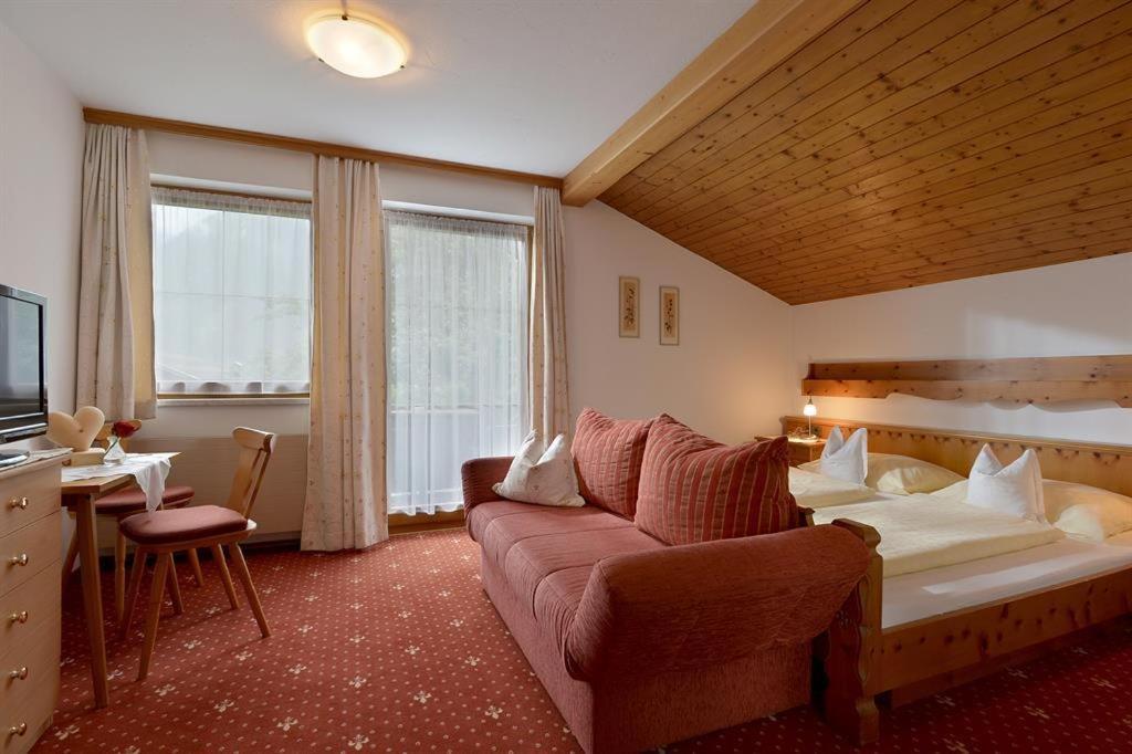 Landhaus Gredler Mayrhofen Extérieur photo