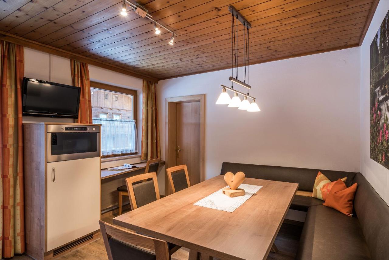 Landhaus Gredler Mayrhofen Extérieur photo